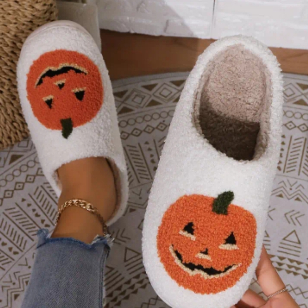 Pumpkin slippers for autumn - Picture 5 of 5